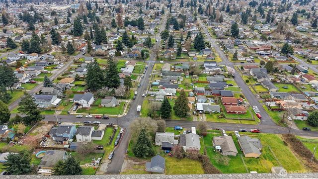 1908 S 43rd Street, Tacoma, WA 98418
