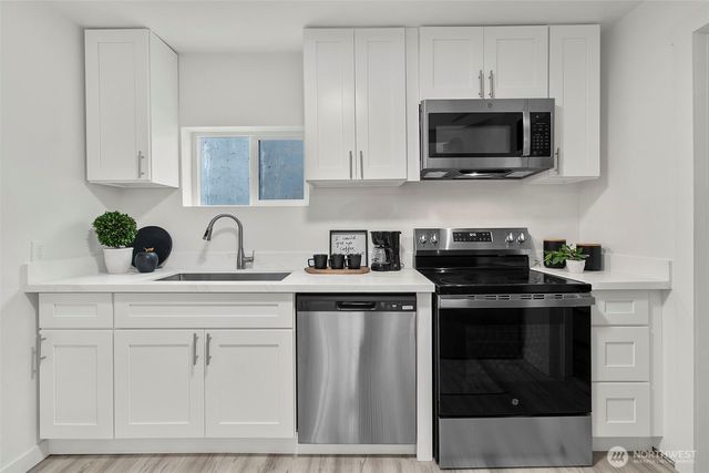 1908 S 43rd Street, Tacoma, WA 98418