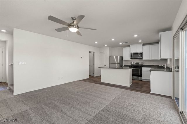 4929 Toad Lily Street, Las Vegas, NV 89122