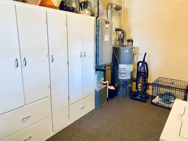 1952 COOK Avenue, Erie, PA 16510