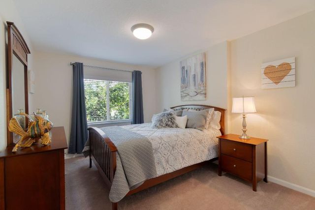 1004 Center Stone Lane, Riviera Beach, FL 33404