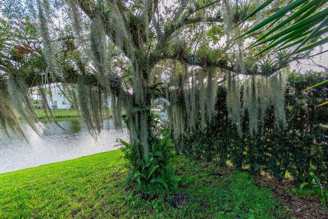 1004 Center Stone Lane, Riviera Beach, FL 33404