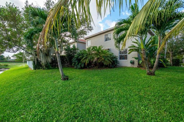 1004 Center Stone Lane, Riviera Beach, FL 33404