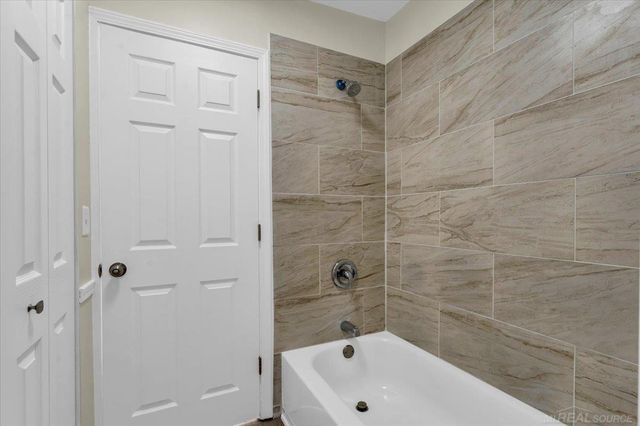 412 Orchard Street, St Clair, MI 48079