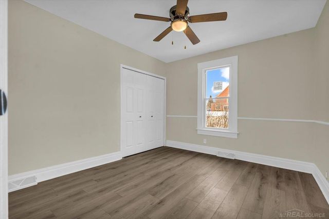 412 Orchard Street, St Clair, MI 48079