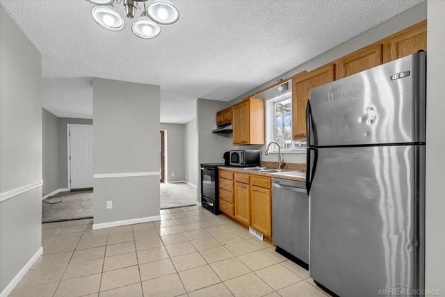 412 Orchard Street, St Clair, MI 48079