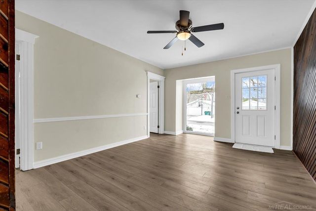 412 Orchard Street, St Clair, MI 48079