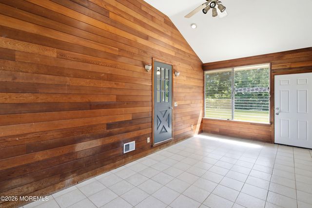 1817 Merrimac Drive, Toms River, NJ 08753
