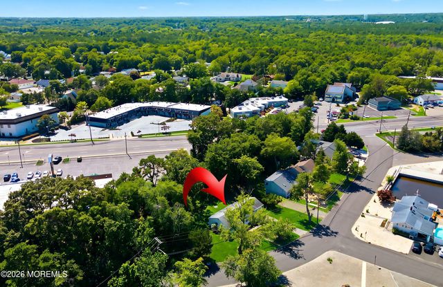1817 Merrimac Drive, Toms River, NJ 08753