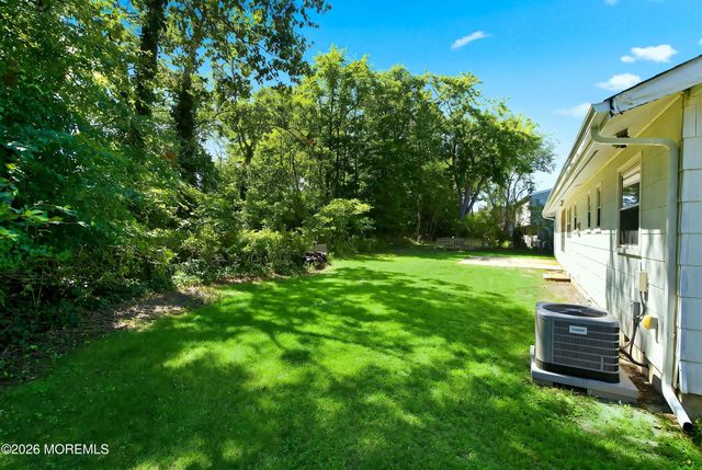 1817 Merrimac Drive, Toms River, NJ 08753