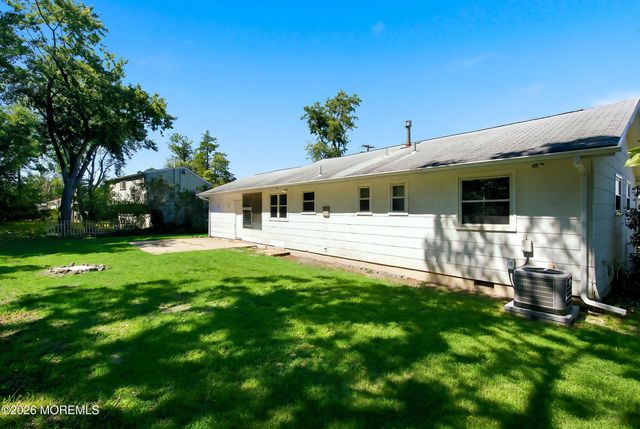 1817 Merrimac Drive, Toms River, NJ 08753