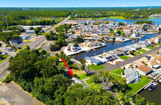 1817 Merrimac Drive, Toms River, NJ 08753