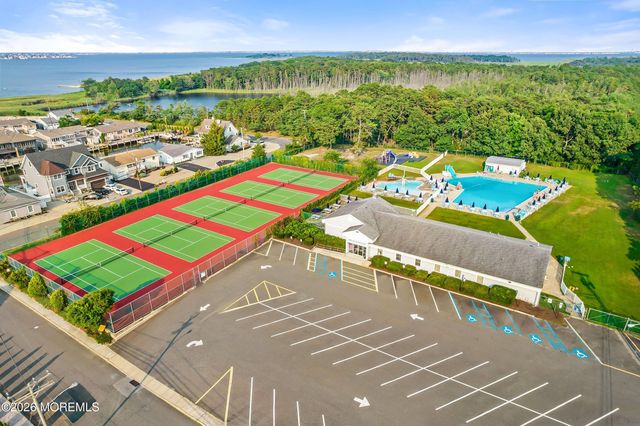 1817 Merrimac Drive, Toms River, NJ 08753