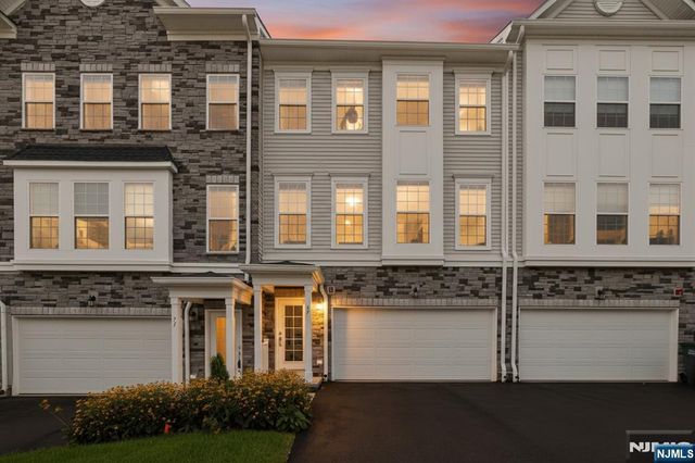 69 Eastwood Terrace, East Hanover Twp, NJ 07936