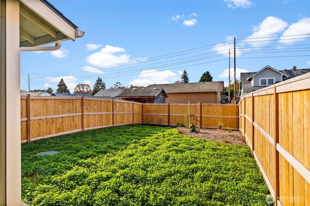 6726 S Proctor Street, Tacoma, WA 98409