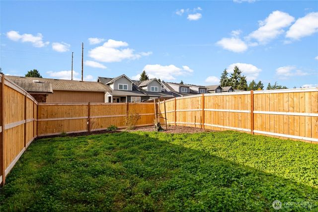 6726 S Proctor Street, Tacoma, WA 98409