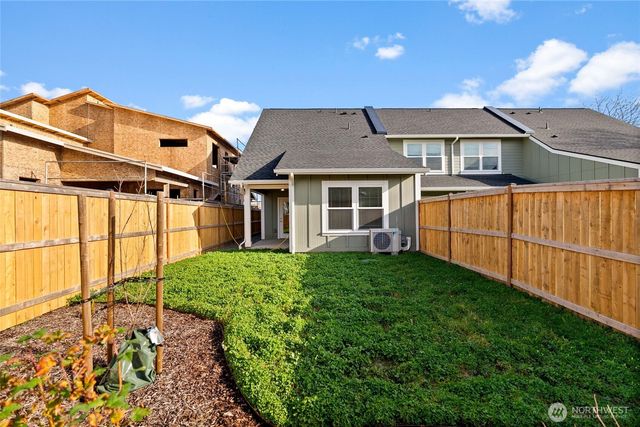 6726 S Proctor Street, Tacoma, WA 98409