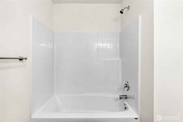 6726 S Proctor Street, Tacoma, WA 98409