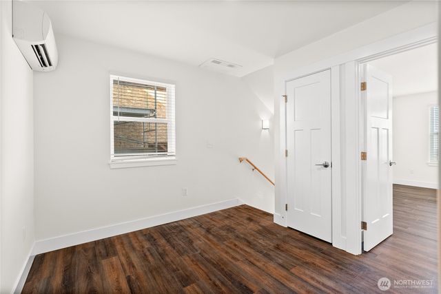 6726 S Proctor Street, Tacoma, WA 98409