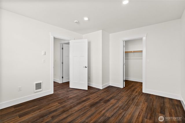 6726 S Proctor Street, Tacoma, WA 98409