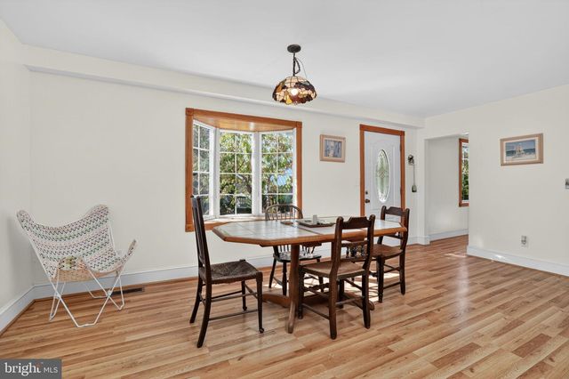 6045 TARR ST, Chincoteague Island, VA 23336