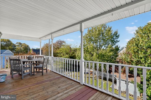 6045 TARR ST, Chincoteague Island, VA 23336