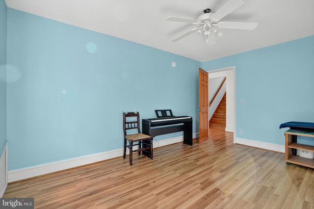 6045 TARR ST, Chincoteague Island, VA 23336