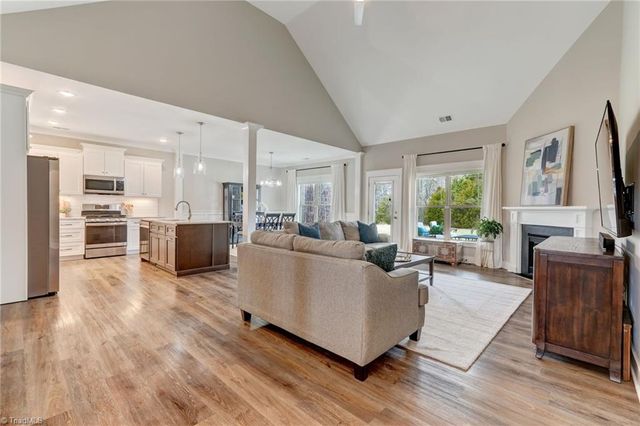 7006 Westfield Village Circle, Summerfield, NC 27358