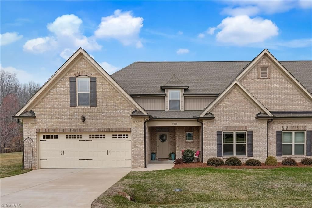 7006 Westfield Village Circle, Summerfield, NC 27358