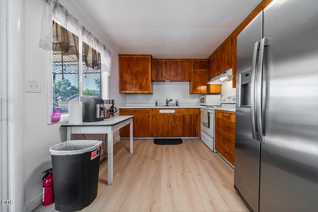 225 Cheryl Lane, Phoenix, OR 97535