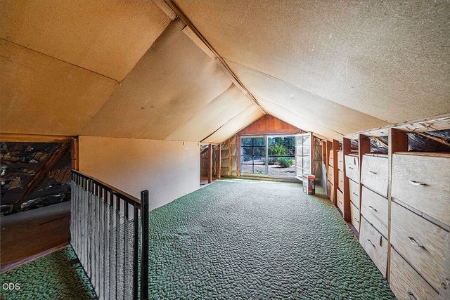 225 Cheryl Lane, Phoenix, OR 97535