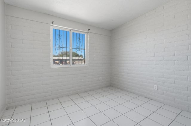 1725 W Calle Acapulco, Tucson, AZ 85713