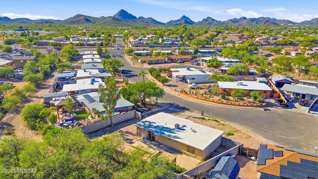 1725 W Calle Acapulco, Tucson, AZ 85713