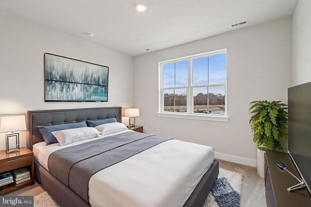 11509 CHALMERS LN, Fredericksburg, VA 22407