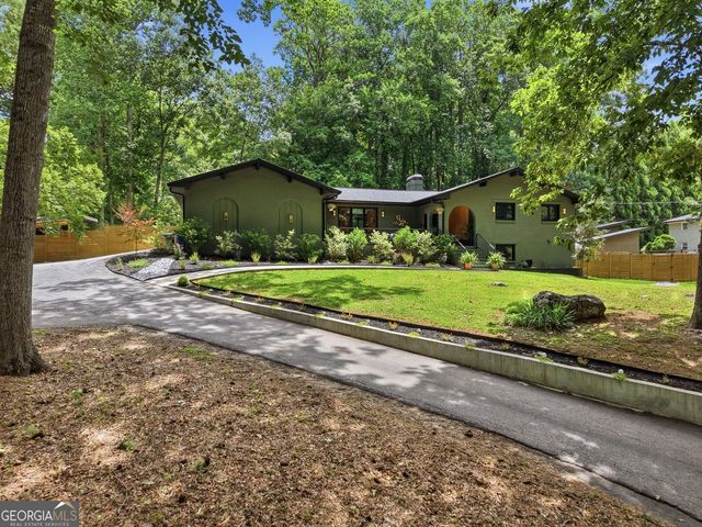 4617 Somerset Road SW, Smyrna, GA 30082