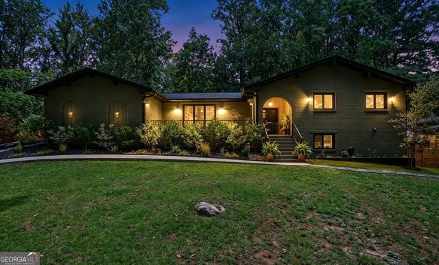 4617 Somerset Road SW, Smyrna, GA 30082