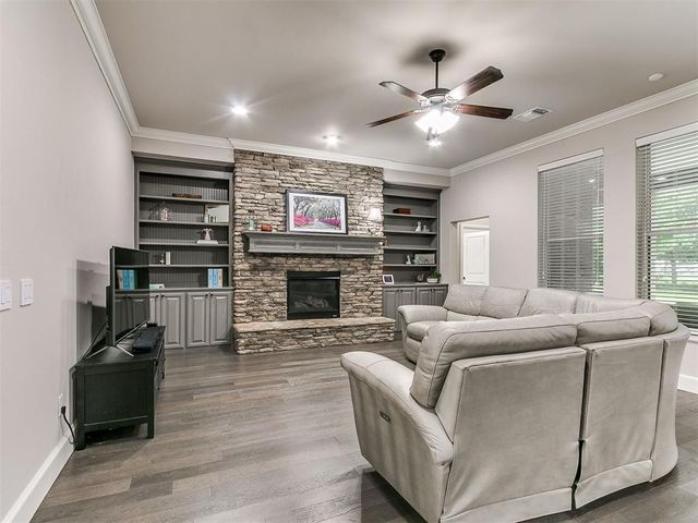 2030 Roveto Court, Edmond, OK 73034