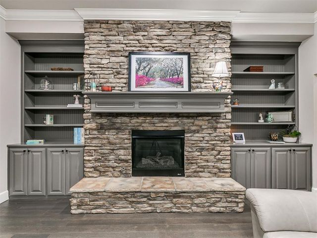 2030 Roveto Court, Edmond, OK 73034