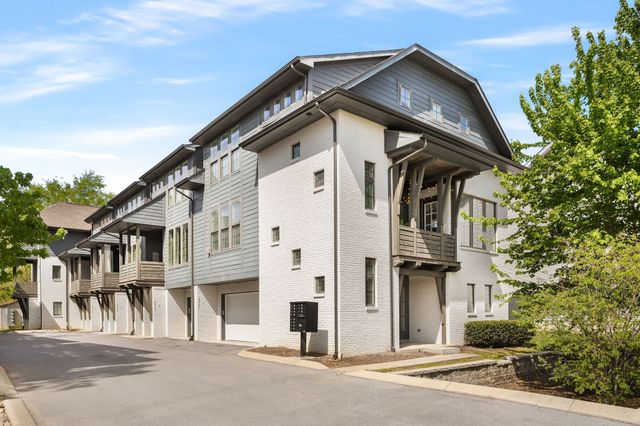 2021 Beech Ave Unit 1, Nashville, TN 37204