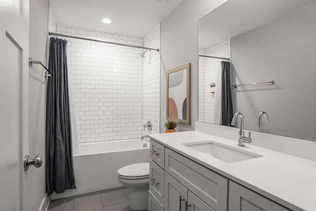 2021 Beech Ave Unit 1, Nashville, TN 37204