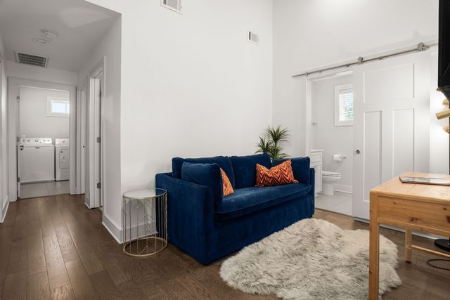2021 Beech Ave Unit 1, Nashville, TN 37204
