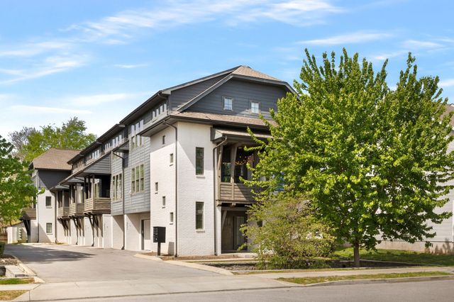 2021 Beech Ave Unit 1, Nashville, TN 37204
