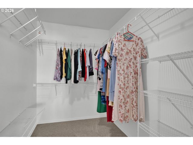 1338 COLTON Way, Eugene, OR 97402