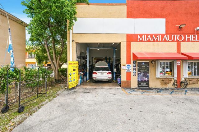 11951 SW 144th Ct, Miami, FL 33186