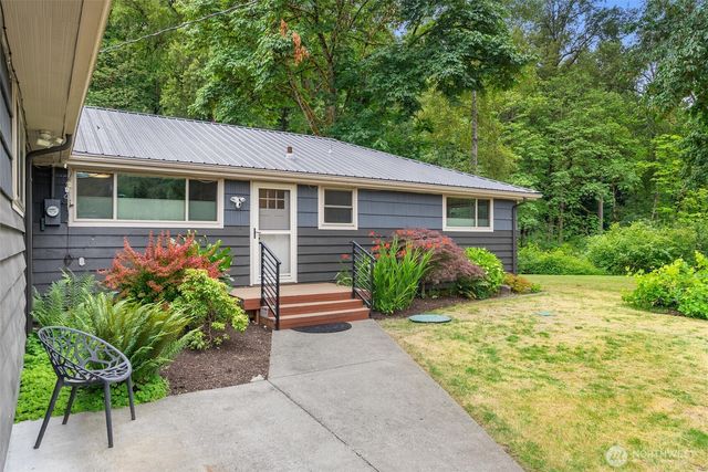 1121 Shelton Avenue SE, Renton, WA 98058