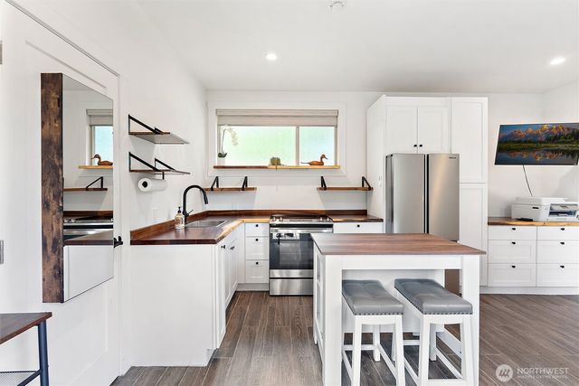 1121 Shelton Avenue SE, Renton, WA 98058