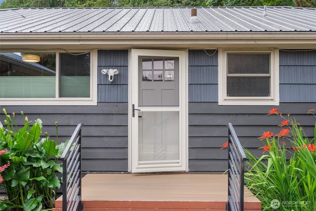 1121 Shelton Avenue SE, Renton, WA 98058