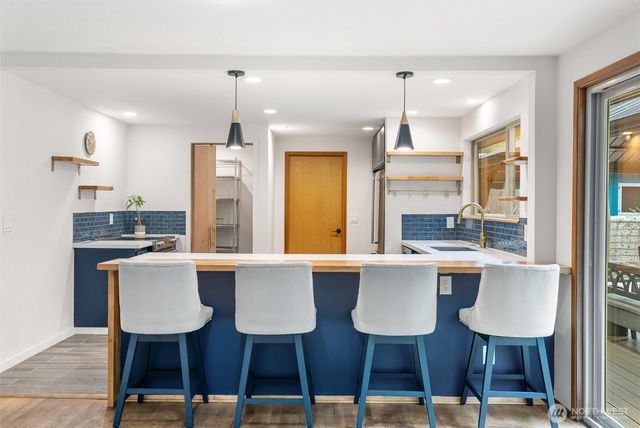 1121 Shelton Avenue SE, Renton, WA 98058