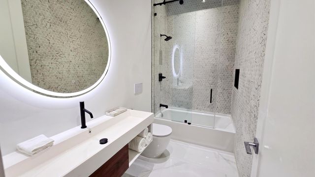 11601 NW 27th Street, Plantation, FL 33323