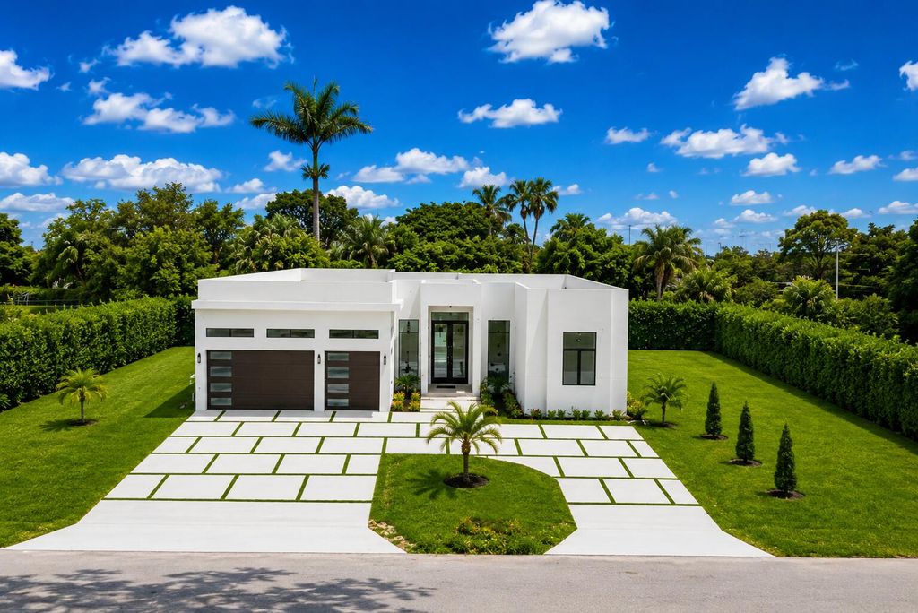11601 NW 27th Street, Plantation, FL 33323